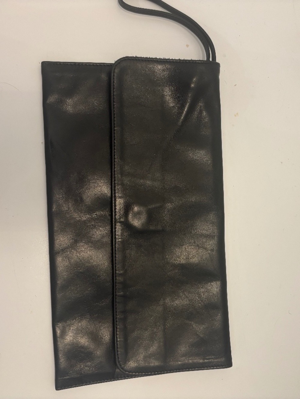 m0851 Black Leather Foldover Clutch Wristlet | Made in Canada | Minimalist Desig